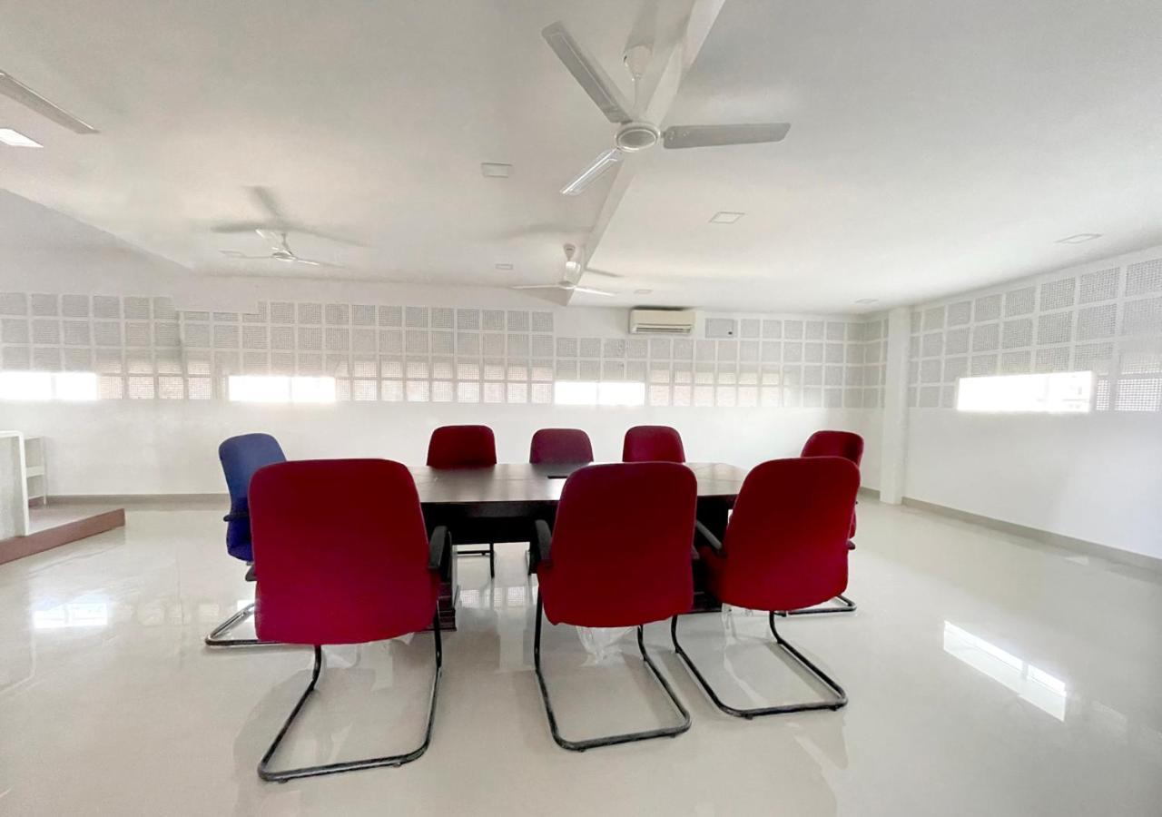 The Reach Hotel Kochi 외부 사진