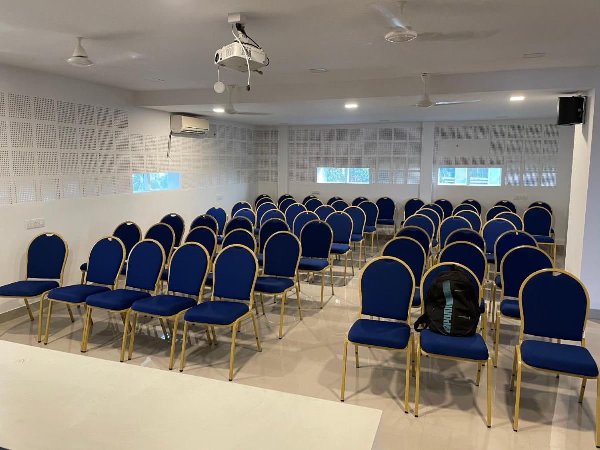 The Reach Hotel Kochi 외부 사진