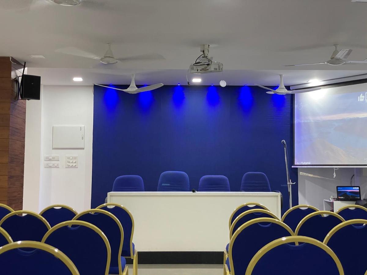 The Reach Hotel Kochi 외부 사진