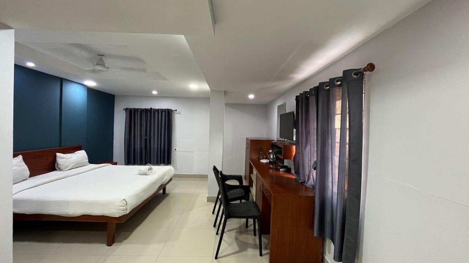 The Reach Hotel Kochi 외부 사진